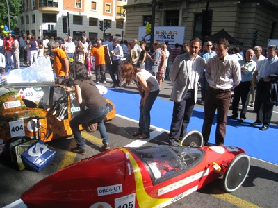 Exhibición de los prototipos participantes en la Solar Race Región de Murcia 